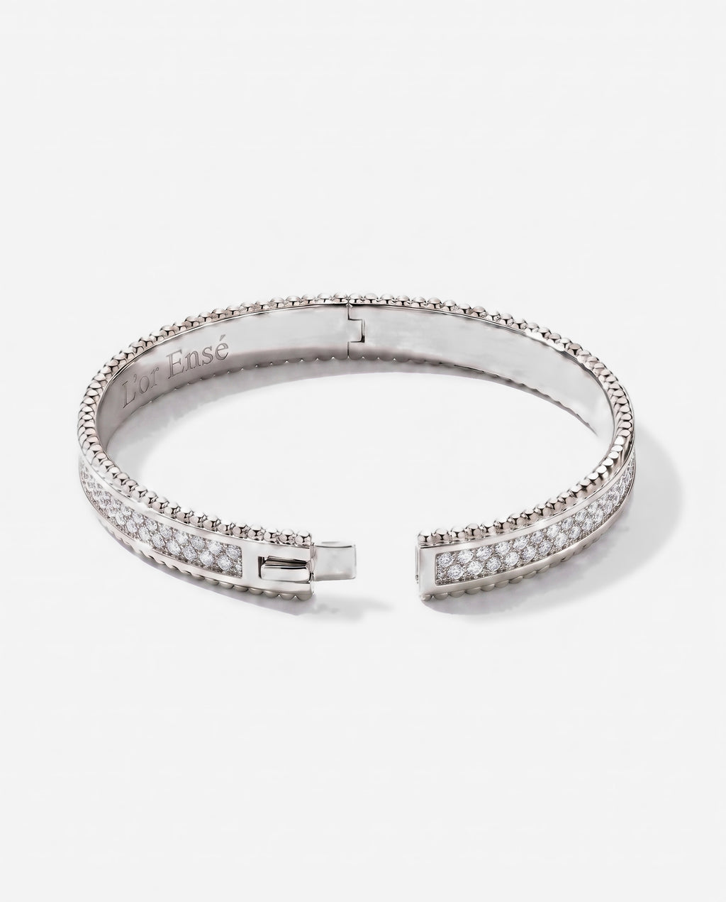 Pavé Bangle in 9ct white gold