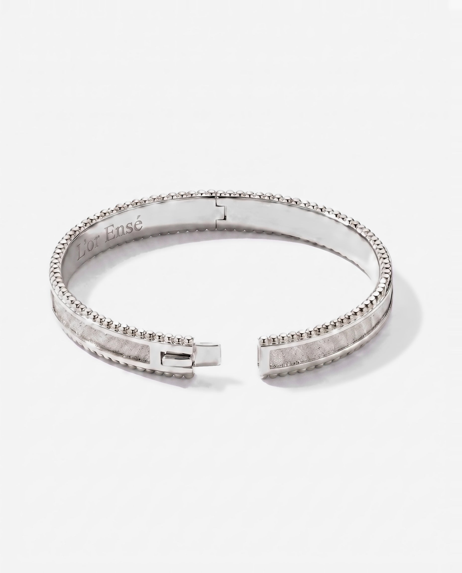 Open Channel Bangle in 9ct white gold