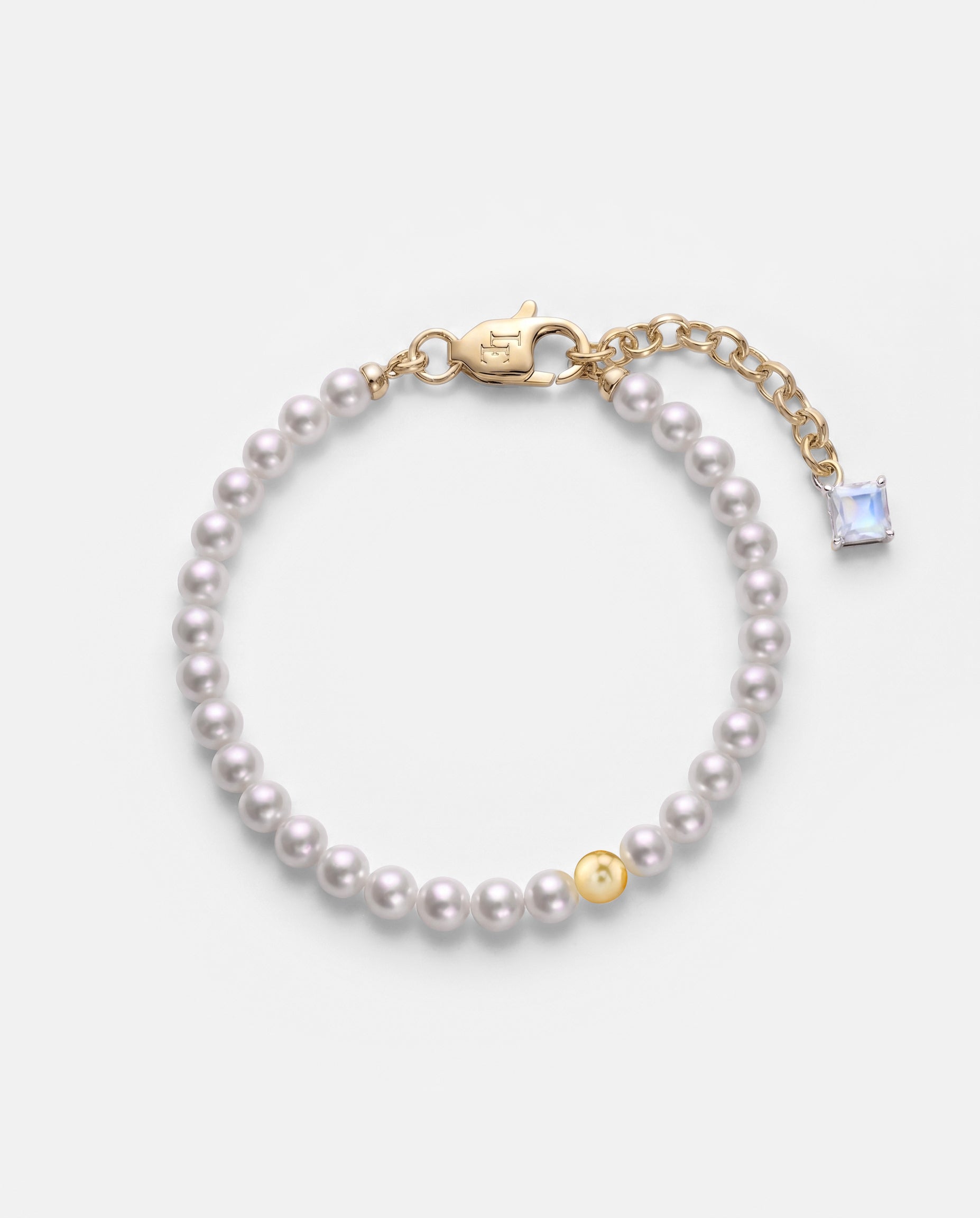 Caesura Gold Pearl Bracelet